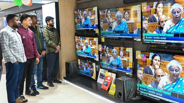 Budget 2026: చిన్న పెట్టుబడిదారులకు పెద్ద ఊరట..! 15G/15H ఇస్తే చాలు..!