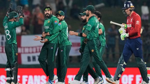 ఆ ఒక్క పాయింట్ తో సెమీస్ కు పాకిస్తాన్?