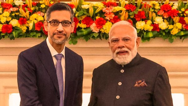 మోదీతో భేటీ వేళ సుందర్ పిచాయ్‌ కీలక ప్రకటన...!!