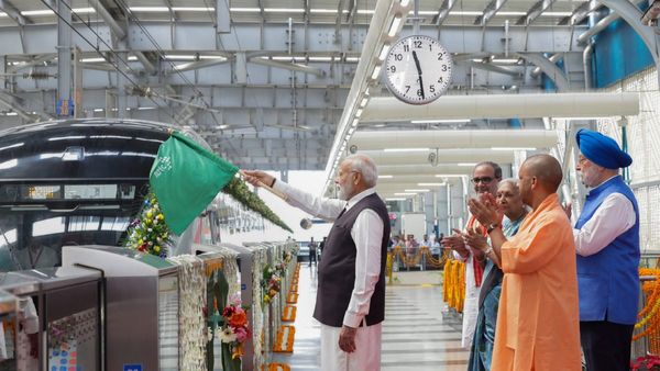 పట్టాలెక్కిన తొలి హైస్పీడ్ మెట్రో, కళ్లు చెదిరే ప్రత్యేకతలు - తెలుగు రాష్ట్రాల్లో..!!