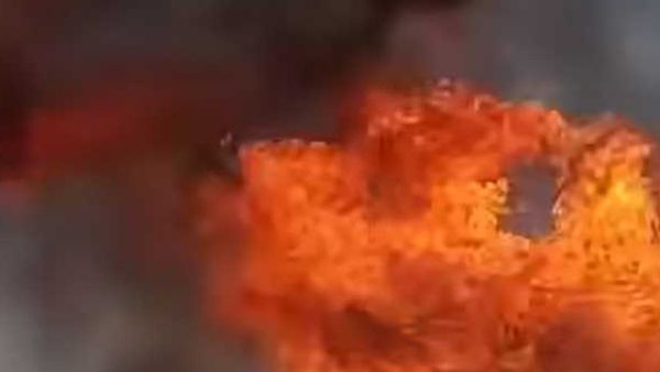 తెలంగాణ కెమికల్ ఫ్యాక్టరీలో భారీ పేలుడు- తీవ్ర ఉద్రిక్తత