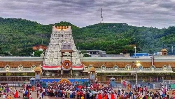 ఆ రోజున తిరుమలలో అన్న ప్రసాద కేంద్రం మూత- పులిహోర పాకెట్లు మాత్రమే