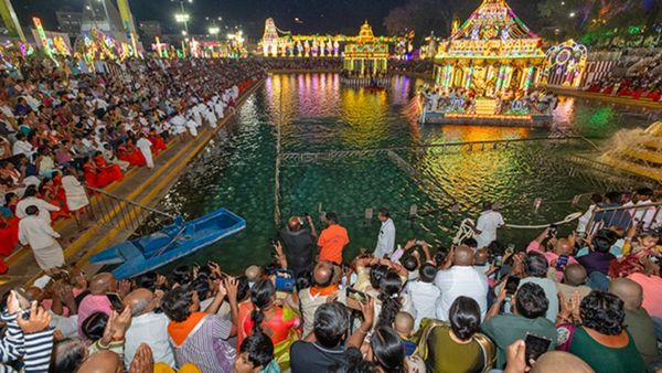 తిరుమలలో చూసి తీరాల్సిన `తెప్ప తిరునాళ్లు..`: ఘనంగా ఆరంభం