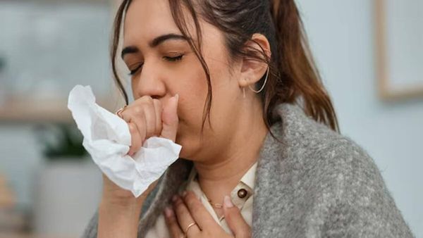 దగ్గుతో బాధపడేవారు ఈ ఆహారాలు తినొద్దు!