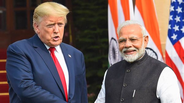 ట్రంప్ ను వెనక్కు నెట్టిన భారత ప్రధాని మోదీ మరో రికార్డ్!