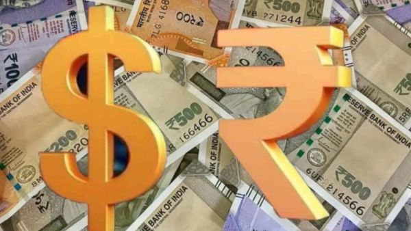 కుప్పకూలిన రూపాయి: డాలర్ తో పోల్చుకుంటే..!!