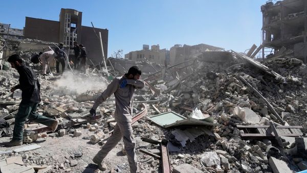 మారణహోమం: 800 మంది మృతి!