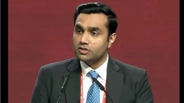 భారత్ వృద్ధికి రూ.2 లక్షల కోట్లు..కరణ్ అదానీ కీలక వ్యాఖ్యలు