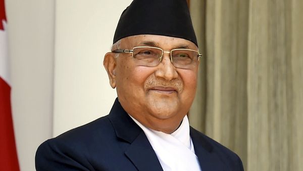 గద్దెనెక్కిన 24 గంటల్లోనే జైలుకు మాజీ ప్రధాని!