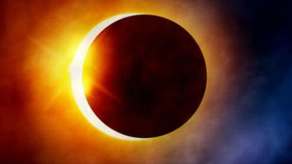 కేతుగ్రస్త చంద్రగ్రహణంతో ఈ రాశులవారికి దోషం... పరిహారం చేసుకోండి!