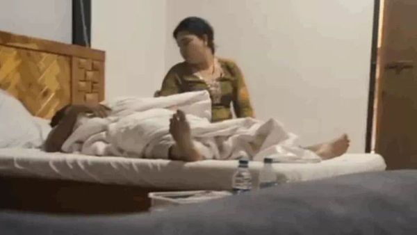 ట్రాన్స్‌జెండర్‌తో మంత్రి రాసలీలలు.. వైరల్ వీడియో