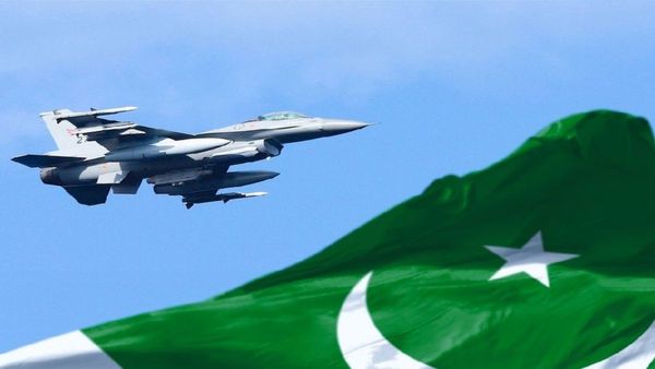 పాకిస్థాన్ షాకింగ్ నిర్ణయం.. మార్చి 31 వరకు..