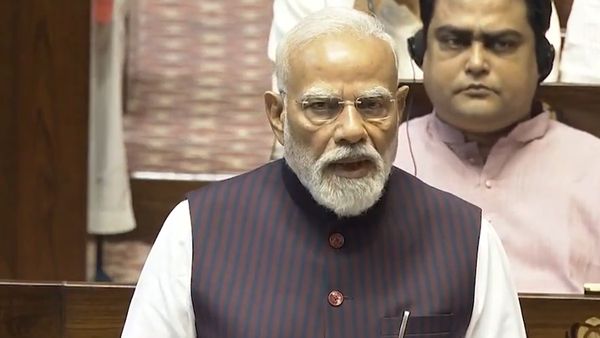 PM Modi: ఇరాన్ వార్ తో మనకు కష్టాలే..! సిద్ధంగా ఉండాలన్న మోడీ..!