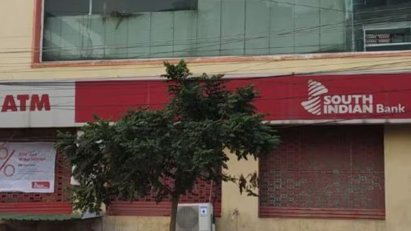 South Indian Bank బంపర్ ఆఫర్.. భారీ జీతంతో ఉద్యోగాలు !!