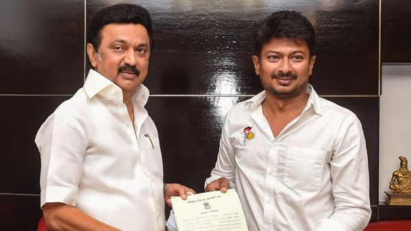 తండ్రి, త‌న‌యుడి స్థానాలు ఇవే- డీఎంకే తొలి జాబితా