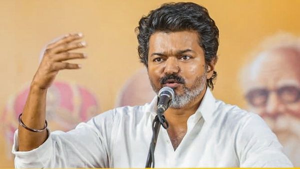 విజయ్ చుట్టూ వల- నయానో, భయానో