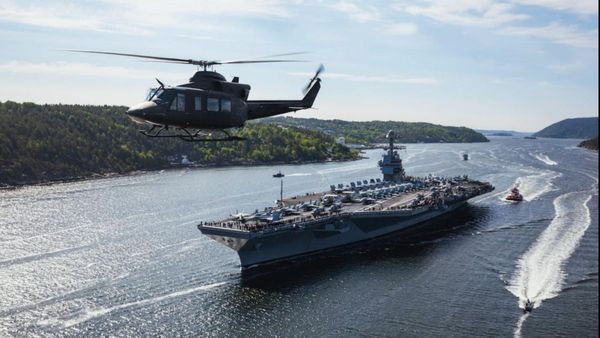 అమెరికాకు ఎదురుదెబ్బ? యుద్ధక్షేత్రం నుంచి వైదొలిగిన ఫోర్డ్.. కారణం ఏంటి?