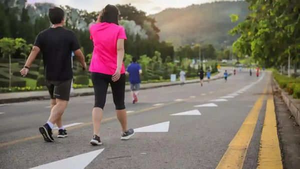 వేస‌విలో వాకింగ్ ఎవరికి ఏ స‌మ‌యంలో మంచిది- ఈ జాగ్రత్తలు తప్పనిసరి..!!