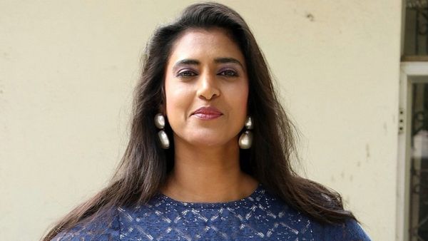 విజయ్ లీక్డ్ మూవీ చూశా: ఈ టైమ్ లో అది గానీ విడుదలైతే కొంపలు అంటుకుంటాయ్