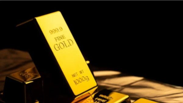 Gold: కస్టమ్స్‌లో చిక్కుకున్న 5 టన్నులు! భారీగా పెరగనున్న ధరలు?