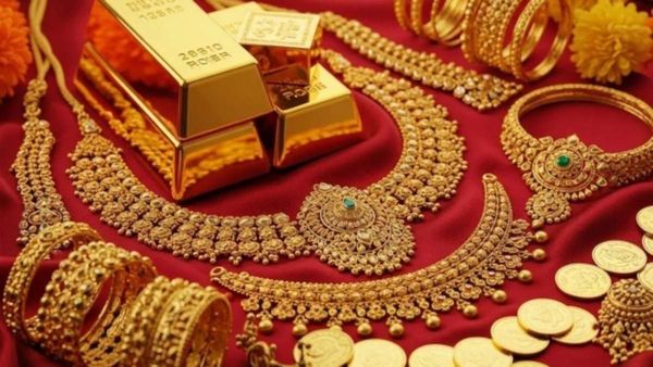 పడి లేచిన బంగారం ధరలు- అంచనాలు తలకిందులు చేస్తూ