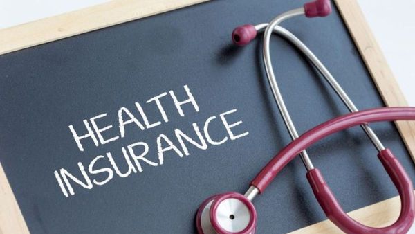Health Insurance: తక్కువ ప్రీమియం.. పెద్ద మోసం!