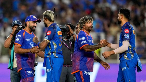 MI vs CSK: ముంబైకి బిగ్ బూస్ట్- సీఎస్కే మ్యాచ్ కు స్టార్ ఆల్ రౌండర్ ఎంట్రీ.!