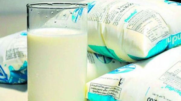 పాల ధరలు భారీగా పెంపు, ఒకే సారి - కొత్త రేట్లు ఇలా..!!