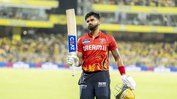 శ్రేయస్ అయ్యర్​ కు IPL కౌన్సిల్ భారీ షాక్..!!