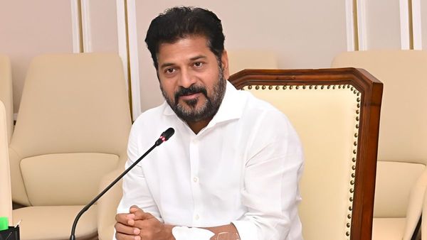 మంత్రులకు జీతాలు కట్, రిటైర్డ్ ఉద్యోగులకు శుభవార్త!