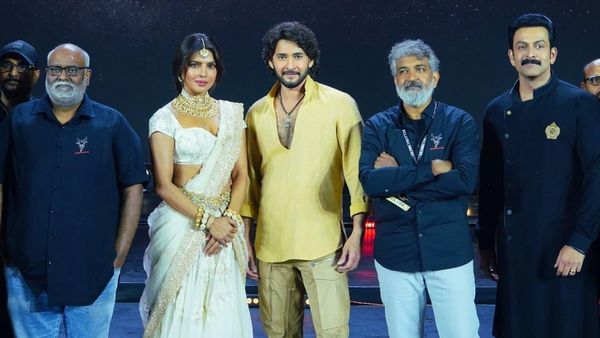 ఇదేందయ్యా ఇది.. వారణాసి షూటింగ్‌కి బ్రేక్.. 