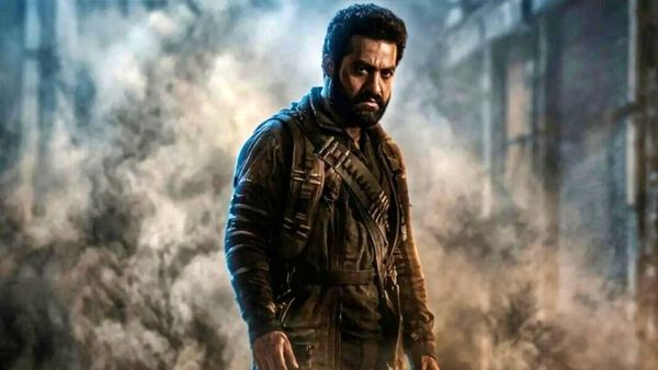 'డ్రాగన్' గ్లింప్స్ లో ఎన్టీఆర్ నే డామినేట్ చేసిన ఈ కుర్రాడు ఎవరో తెలిస్తే షాక్ అవుతారు..!