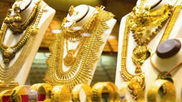 బంగారం రేట్లు.. కరవు తీరా