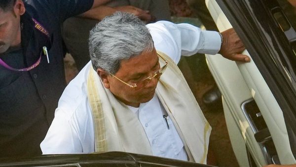 ముగిసిన సిద్ధరామయ్య శకం: కర్ణాటక చరిత్రలో అయిదేళ్లు కొనసాగిన సీఎంలు ముగ్గురే