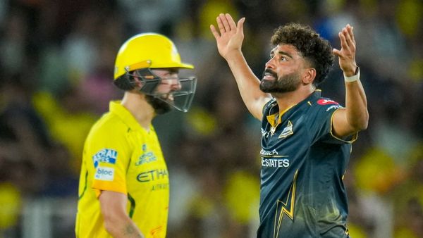 IPL 2026: దెబ్బతీసిన సిరాజ్.. ఘోర పరాజయంతో CSK ఔట్!