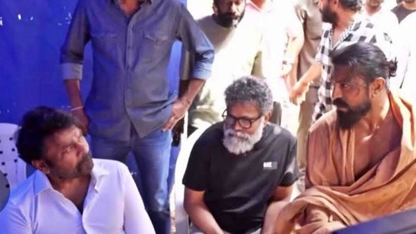 'పెద్ది' సినిమా ఫస్ట్ కాపీ చూసి చిరంజీవి సీరియస్..?? బుచ్చిబాబును పిలిచి..!