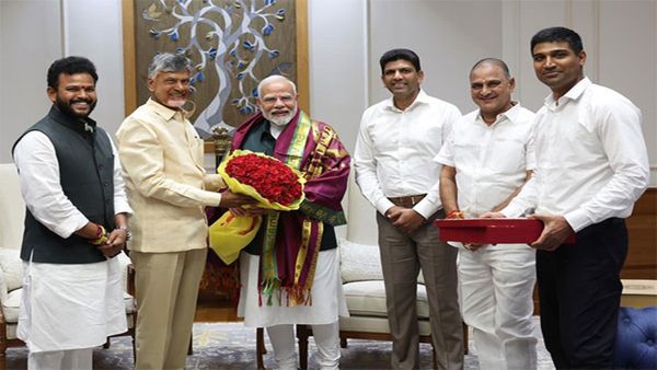  మోదీ కేబినెట్ లో టీడీపీకి మరో బెర్తు, వారు ఔట్ - చంద్రబాబు ఛాయిస్..!!