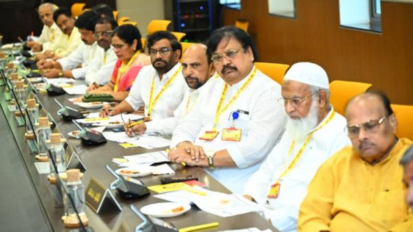 రాజ్యసభకు మిస్ - గవర్నర్ గా ఛాన్స్..!?