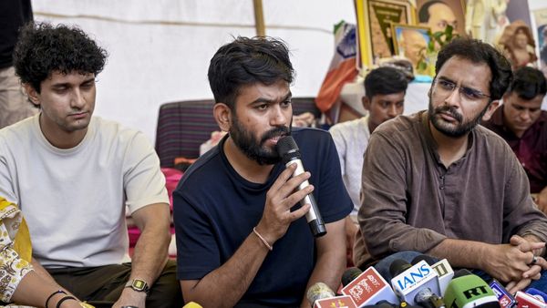 ఢిల్లీ పోలీసులకు బిగ్ షాక్.. సీజేపీ సంచలన ప్రకటన!