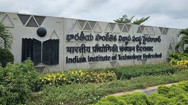 IIT Hyderabad: ఆ 2 బ్రాంచ్ ల్లో 100  శాతం ప్లేస్ మెంట్స్- టాప్ ప్యాకేజ్ 90 లక్షలు..!