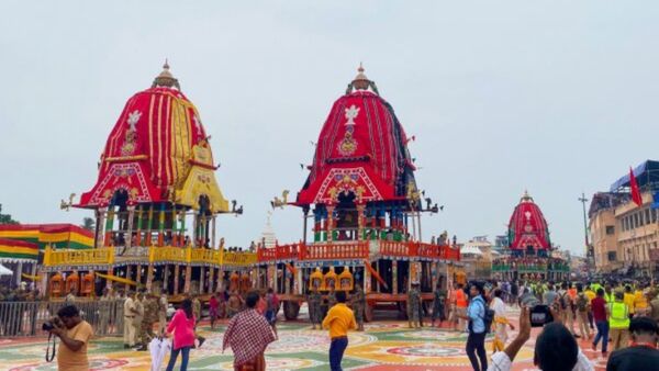 జనం మధ్యకు జగన్నాధుడు.. జగన్నాథ రథయాత్రలో విశేషాలు ఇవే!