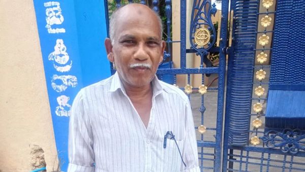 25 ఏళ్ల తర్వాత అప్పు తీర్చేందుకు.. కేరళ నుంచి తెలంగాణకు.. ఈయన మామూలు వ్యక్తి కాదు..!