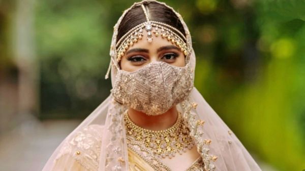 తీవ్రంగా కొట్టి, సిగరెట్లతో కాల్చి చిత్రహింసలు.. ఎట్టకేలకు ఓపెన్ అయిన హీరోయిన్