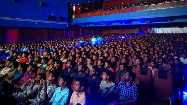 ఒక్క సినిమా హిట్.. ఏకంగా మరో 36 చిత్రాల్లో ఛాన్స్ !!