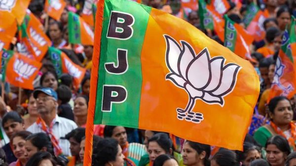 నా రాజీనామా నిర్ణయానికి కట్టుబడి ఉన్నా, వెనక్కి తీసుకోను: తేల్చి చెప్పిన బీజేపీ అధికార ప్రతినిధి