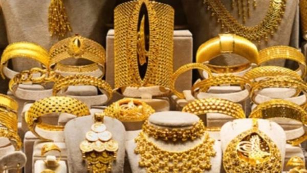 బంగారం ధరల్లో అంచనాలు తలకిందులు