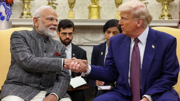 భారత్ ను లాక్ చేసిన డొనాల్డ్ ట్రంప్- సెనెట్ సైతం సై.. !!
