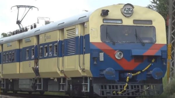 RRB Exam 2026: విజయవాడ-పలాస మధ్య ప్రత్యేక రైళ్లు- తేదీలు, హాల్ట్ లు ఇవే..!