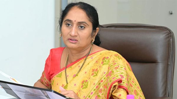 త్వరలోనే వారి ఖాతాల్లో 25వేలు జమ..తీపికబురు చెప్పిన మంత్రి సవిత!