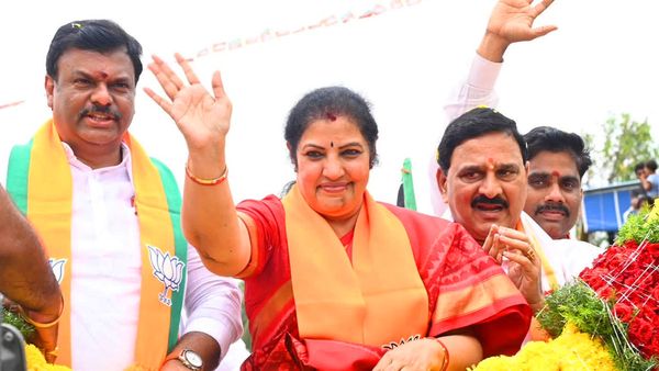 బీజేపీ కొత్త టీం ప్రకటన: పురందేశ్వరి కి ఊహించని పదవి, తెలంగాణ నేతలకు షాక్....!!